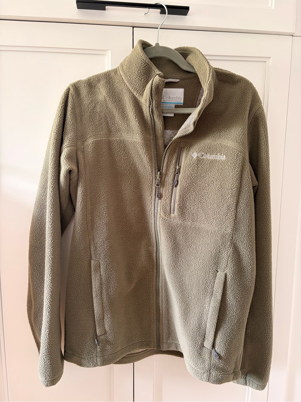 Columbia Olive Green Full-Zip Fleece Jacket with Chest Pocket